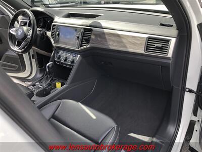 2020 Volkswagen Atlas Cross Sport SE  *53k MILE CARFAX 1 OWNER!* - Photo 23 - Tucson, AZ 85705