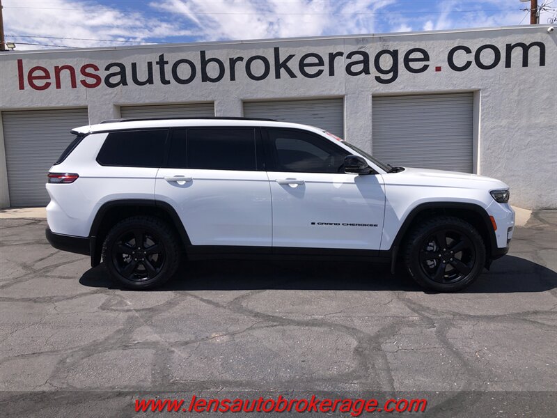 2022 Jeep Grand Cherokee L Limited  *Clean 4wd W/3rd Row Seating!!