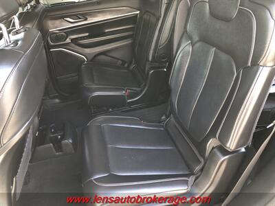 2022 Jeep Grand Cherokee L Limited  *Clean 4wd W/3rd Row Seating!! - Photo 18 - Tucson, AZ 85705