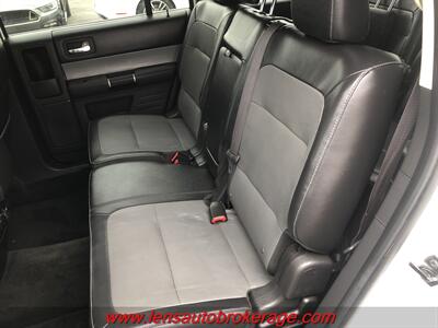 2015 Ford Flex SEL  *Leather & 3rd Row! - Photo 6 - Tucson, AZ 85705