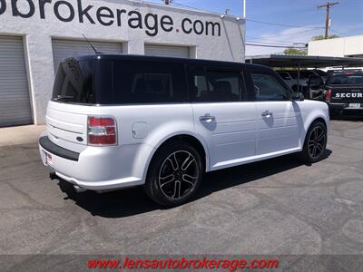 2015 Ford Flex SEL  *Leather & 3rd Row! - Photo 8 - Tucson, AZ 85705