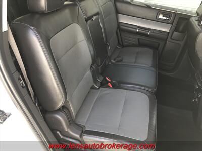 2015 Ford Flex SEL  *Leather & 3rd Row! - Photo 21 - Tucson, AZ 85705