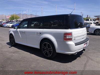2015 Ford Flex SEL  *Leather & 3rd Row! - Photo 6 - Tucson, AZ 85705