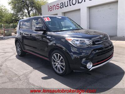 2018 Kia Soul !  **CARFAX 1 OWNER** - Photo 2 - Tucson, AZ 85705