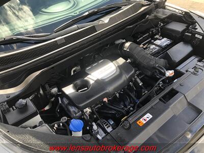 2018 Kia Soul !  **CARFAX 1 OWNER** - Photo 23 - Tucson, AZ 85705