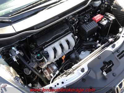 2013 Honda Fit Sport  *Ready To Save You Fuel! - Photo 25 - Tucson, AZ 85705