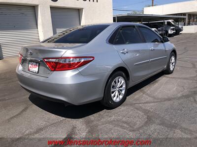 2016 Toyota Camry LE  *ONLY 31k Miles! - Photo 8 - Tucson, AZ 85705