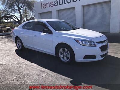 2014 Chevrolet Malibu LS  *Clean Roomy Sedan! - Photo 2 - Tucson, AZ 85705