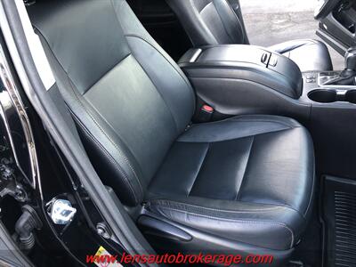 2016 Toyota Highlander XLE  *3rd Row Equipped AWD! - Photo 23 - Tucson, AZ 85705