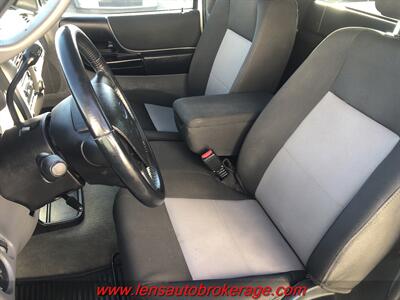 2011 Ford Ranger XLT  *Really Nice Little Truck! - Photo 12 - Tucson, AZ 85705