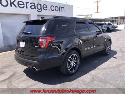 2017 Ford Explorer Sport  *Nice 3rd Row AWD Sport! - Photo 8 - Tucson, AZ 85705