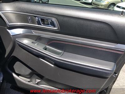 2017 Ford Explorer Sport  *Nice 3rd Row AWD Sport! - Photo 24 - Tucson, AZ 85705