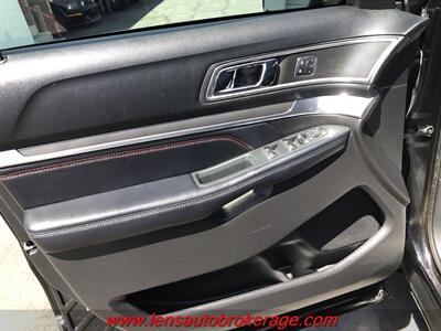 2017 Ford Explorer Sport  *Nice 3rd Row AWD Sport! - Photo 9 - Tucson, AZ 85705