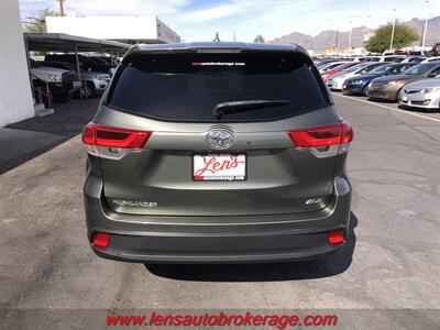 2018 Toyota Highlander XLE  *3rd Row Equipped! - Photo 6 - Tucson, AZ 85705