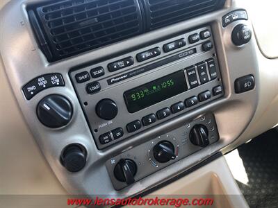 2003 Ford Explorer Sport Trac XLT  *4x4! - Photo 14 - Tucson, AZ 85705
