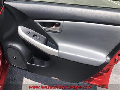 2013 Toyota Prius Four  *Save Some $$ On Fuel!! - Photo 21 - Tucson, AZ 85705