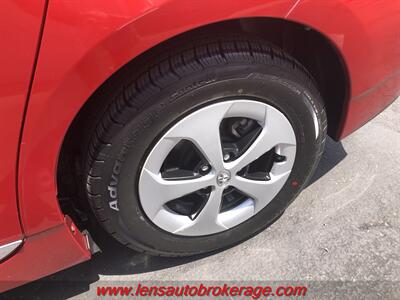 2013 Toyota Prius Four  *Save Some $$ On Fuel!! - Photo 25 - Tucson, AZ 85705