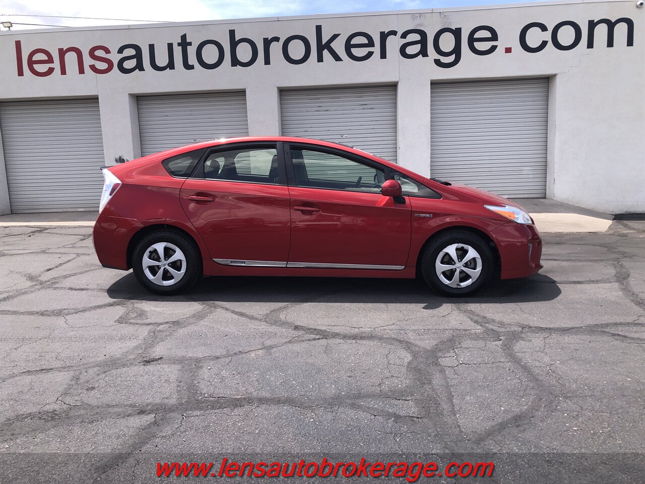 2013 Toyota Prius Four  *Save Some $$ On Fuel!! - Photo 1 - Tucson, AZ 85705