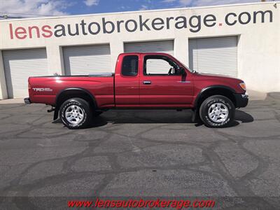 2000 Toyota Tacoma V6  4x4 *Nice Truck! CARFAX 1 OWNER! Truck