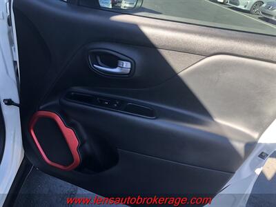 2019 Jeep Renegade Trailhawk   - Photo 23 - Tucson, AZ 85705