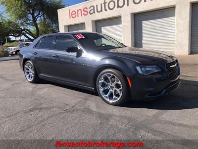 2018 Chrysler 300 Series Touring   - Photo 2 - Tucson, AZ 85705