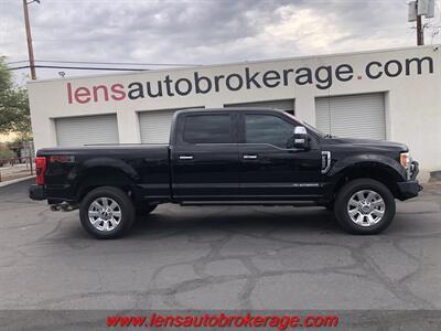 2017 Ford F-250 Platinum  Diesel 4x4 *AMAZINGLY NICE CARFAX 1 OWNER PICKUP! Truck