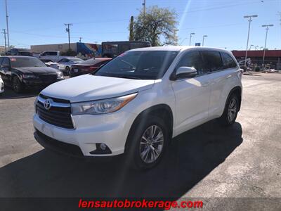 2016 Toyota Highlander LE Plus   - Photo 4 - Tucson, AZ 85705