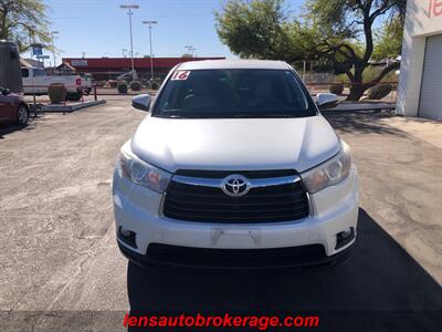 2016 Toyota Highlander LE Plus   - Photo 3 - Tucson, AZ 85705