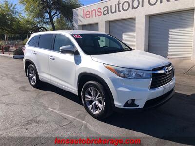 2016 Toyota Highlander LE Plus  