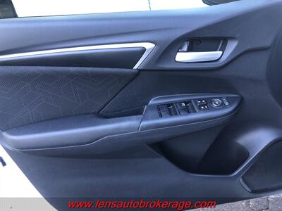 2017 Honda Fit EX  *Clean Carfax 1 Owner W/Manual Trans! - Photo 5 - Tucson, AZ 85705