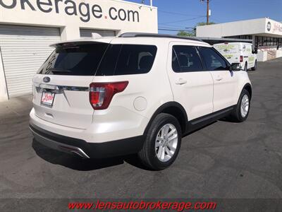 2017 Ford Explorer XLT   - Photo 8 - Tucson, AZ 85705