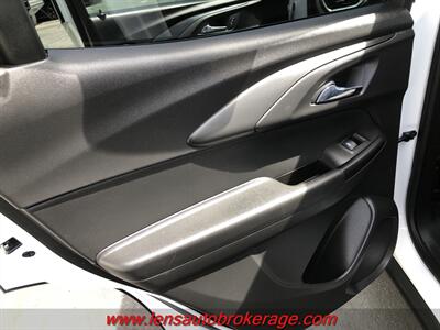 2021 Chevrolet Trailblazer LT  *Clean Fuel Efficient SUV! - Photo 16 - Tucson, AZ 85705