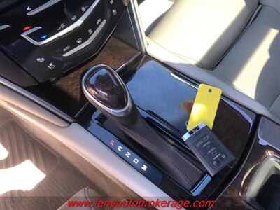 2013 Cadillac XTS Premium Collection  *Nice Driving XTS W/63k Miles! - Photo 15 - Tucson, AZ 85705