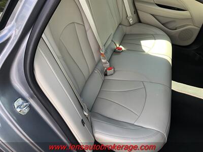 2018 Buick LaCrosse Premium  *Nice 80k Mile Buick! - Photo 19 - Tucson, AZ 85705
