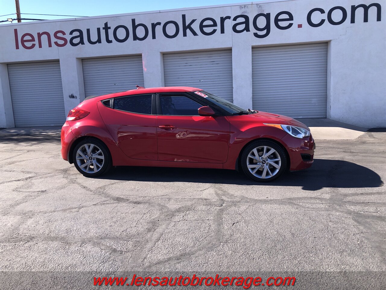 2013 Hyundai VELOSTER  *Trade In Special! - Photo 1 - Tucson, AZ 85705