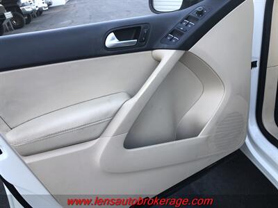 2016 Volkswagen Tiguan 2.0T S   - Photo 9 - Tucson, AZ 85705