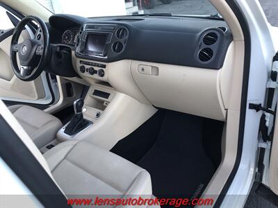 2016 Volkswagen Tiguan 2.0T S   - Photo 23 - Tucson, AZ 85705