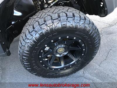 2018 Toyota 4Runner SR5  *Full Icon Suspension, Icon Wheels, Tall Rubber & Carfax 1 Owner! - Photo 2 - Tucson, AZ 85705