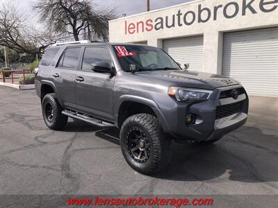2018 Toyota 4Runner SR5  *Full Icon Suspension! - Photo 2 - Tucson, AZ 85705