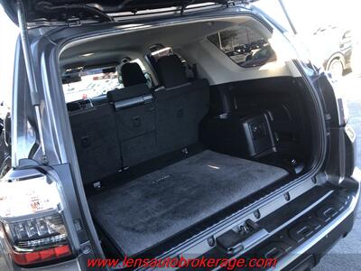 2018 Toyota 4Runner SR5  *Full Icon Suspension, Icon Wheels, Tall Rubber & Carfax 1 Owner! - Photo 20 - Tucson, AZ 85705