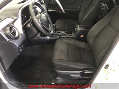 2018 Toyota RAV4 LE  *Clean & New In Inventory! - Photo 7 - Tucson, AZ 85705