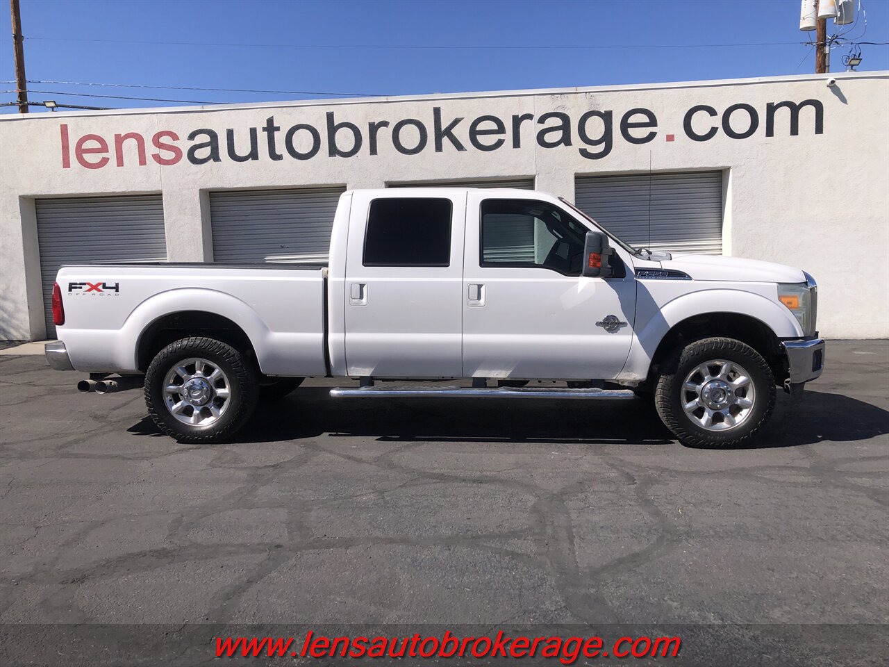2011 Ford F-250 Lariat  *Crew, Diesel 4x4! - Photo 1 - Tucson, AZ 85705