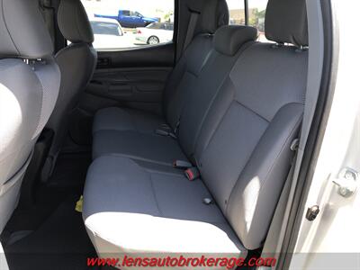 2012 Toyota Tacoma V6  *28k Mile 6 Speed Manual 4x4 Double Cab!  *WOW! - Photo 6 - Tucson, AZ 85705