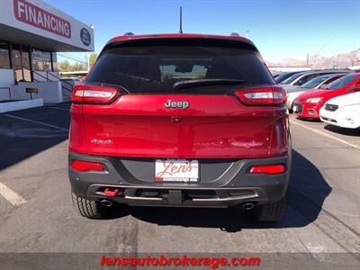 2016 Jeep Cherokee Trailhawk   - Photo 7 - Tucson, AZ 85705