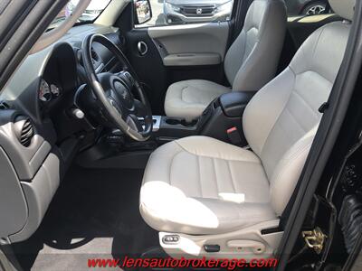 2003 Jeep Liberty Limited  *84k Mile 4x4 Liberty! - Photo 11 - Tucson, AZ 85705