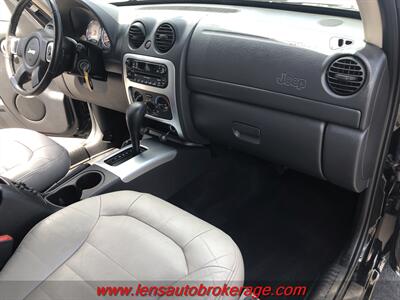 2003 Jeep Liberty Limited  *84k Mile 4x4 Liberty! - Photo 22 - Tucson, AZ 85705