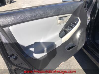 2013 Toyota Prius Four   - Photo 9 - Tucson, AZ 85705