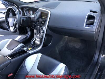 2015 Volvo XC60 T6 Drive-E Platinum  *One Sweet 85k Mile Volvo!! SPORTY!!! - Photo 23 - Tucson, AZ 85705