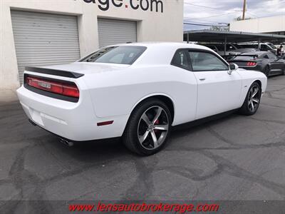 2014 Dodge Challenger R/T Shaker Package  *Clean HEMI Shaker! - Photo 8 - Tucson, AZ 85705
