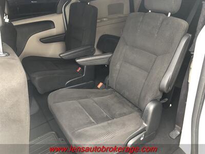 2017 Dodge Grand Caravan SE   - Photo 11 - Tucson, AZ 85705